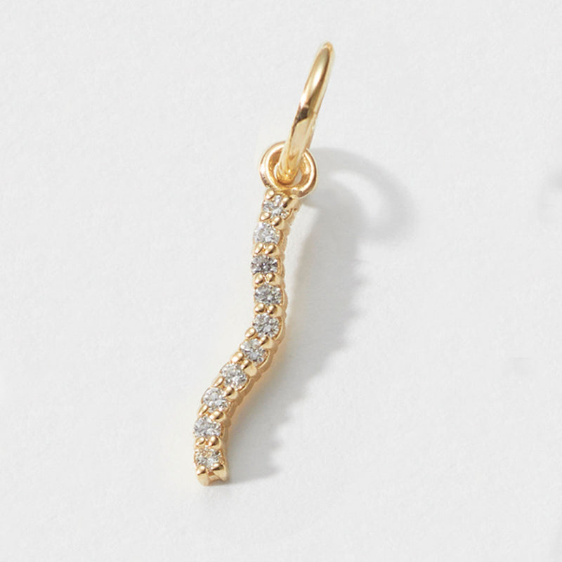Solo Diamond Wave Pendant in Yellow Gold