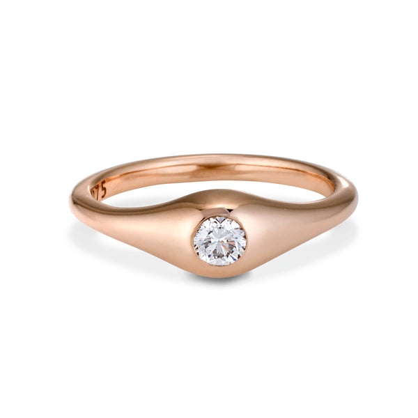 The TREASURE Mini Brilliant Cut Diamond Signet Ring in Rose Gold