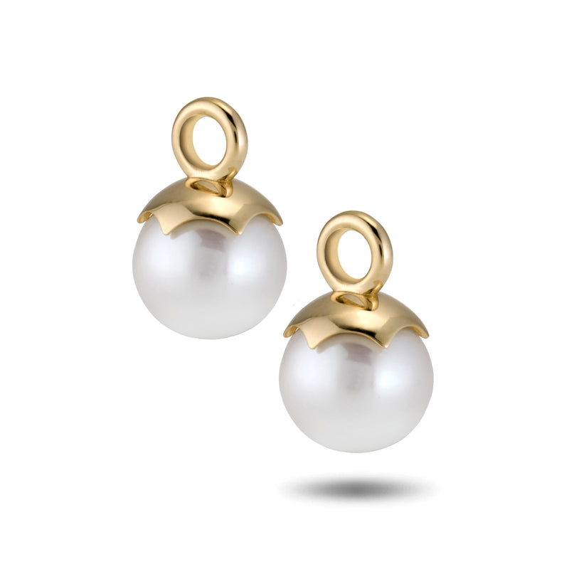 The Freashwater Pearl Huggie Hoops in Yellow Gold