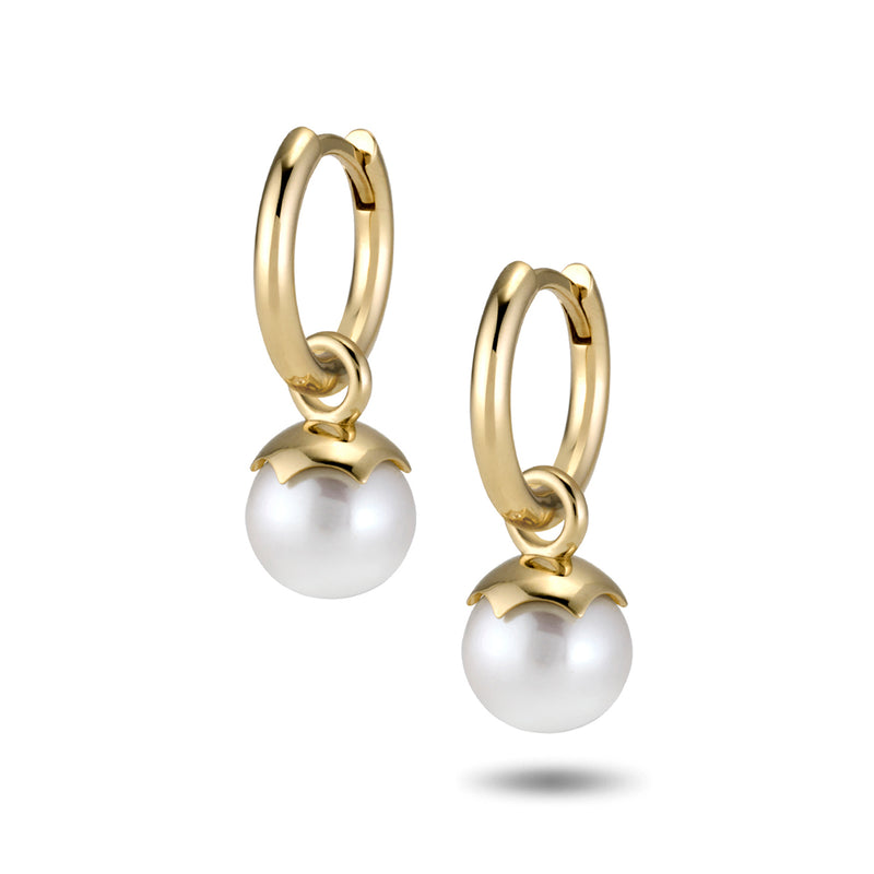 The Freashwater Pearl Huggie Hoops in Yellow Gold