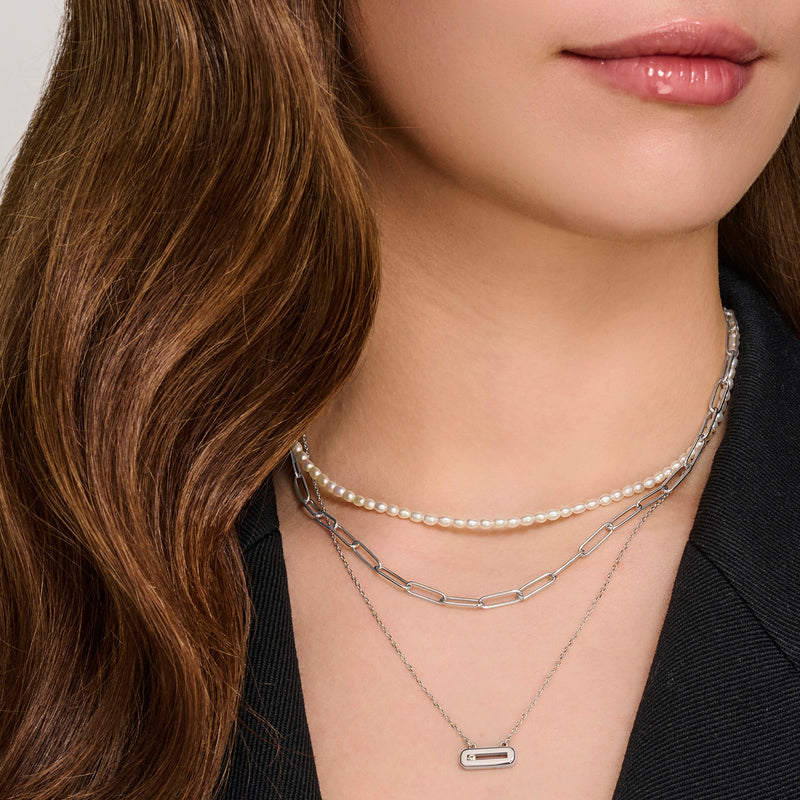 Horizontal Sliding Diamond Necklace in White Gold