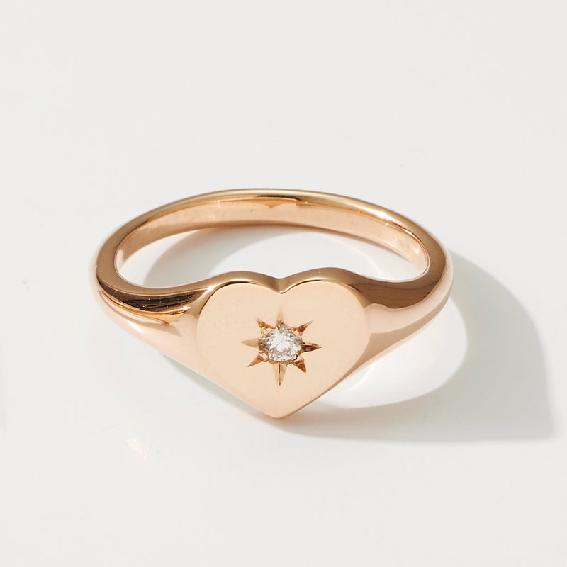 Big Heart Diamond Signet Ring in Rose Gold