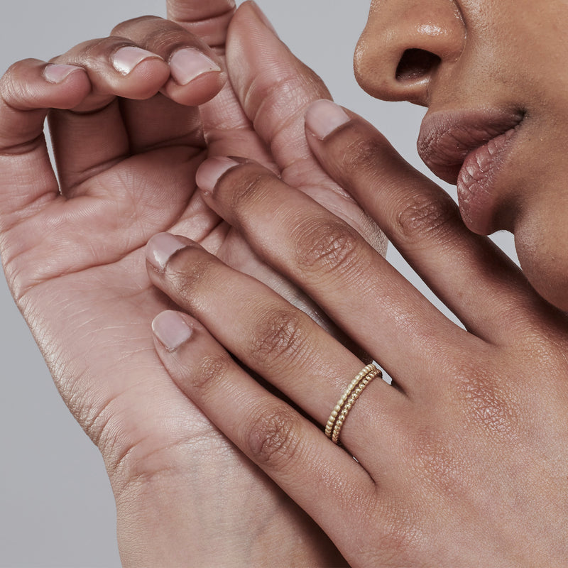 Dot Link Stack Ring in Yellow Gold